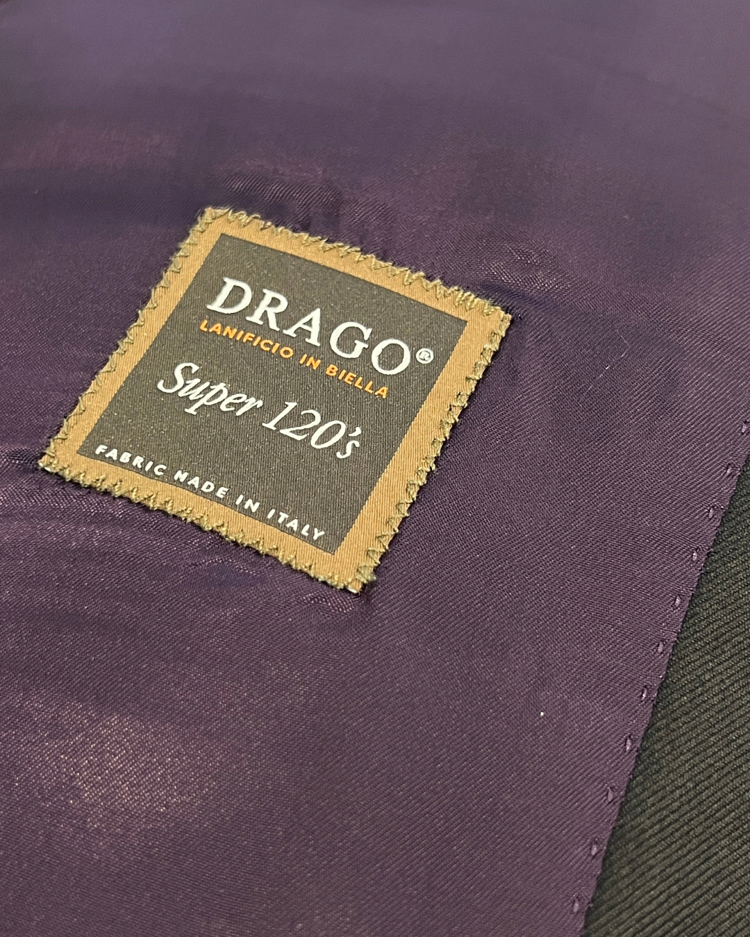 【Sample Sale】義大利 Drago Super120's 純黑色 兩件套西裝 46S